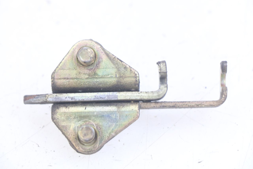 photo de SITZBANKSCHLOSS YAMAHA FZS FAZER 600 (1998 - 2001) - Detailansicht des Bauteils