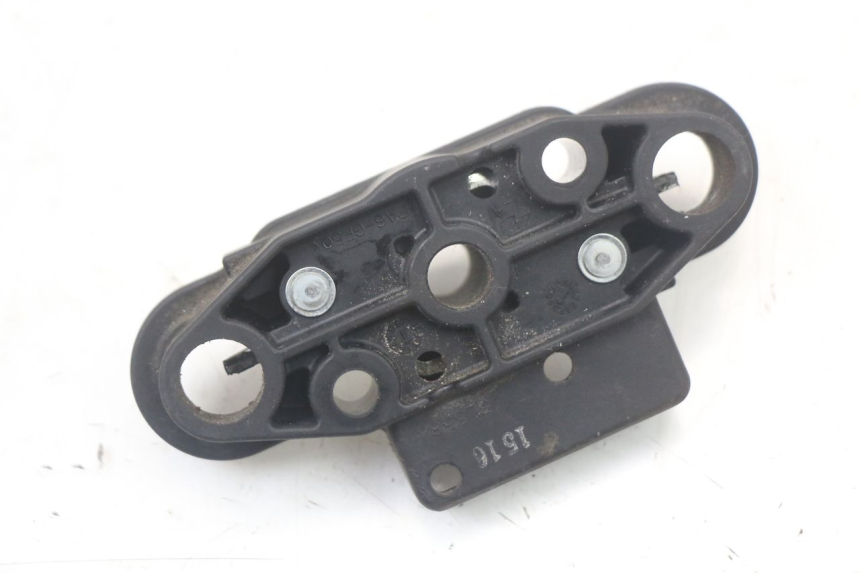 photo de SITZSCHLOSS SUZUKI GSR 750 (2011 - 2017) - Zoom auf Gebrauchszustand