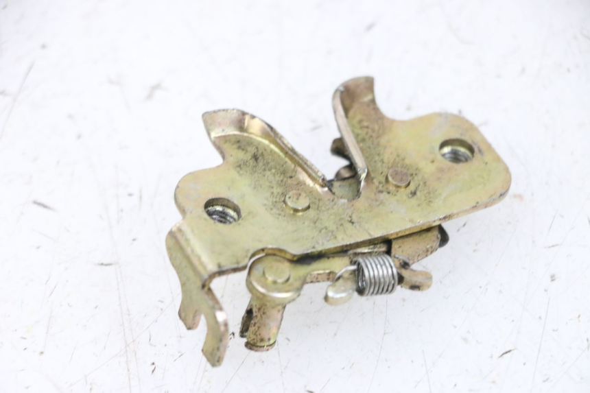 photo de SITZSCHLOSS JM MOTORS GTS 125 (2015 - 2019) - Zoom auf Gebrauchszustand