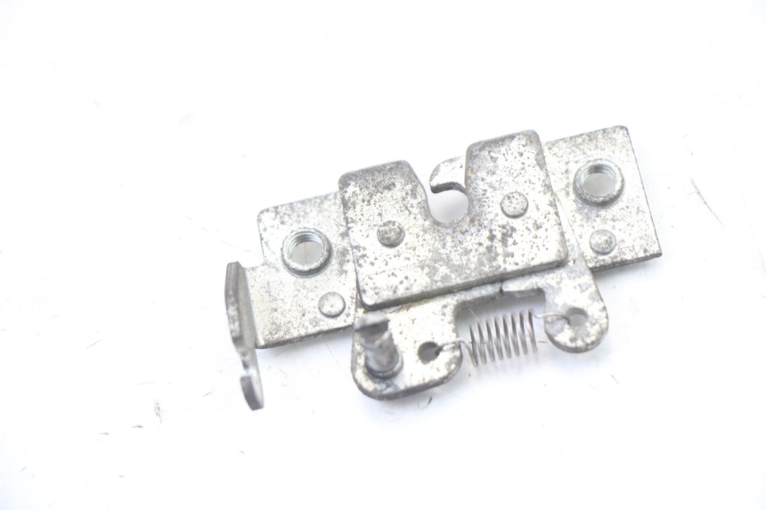 photo de SITZSCHLOSS HONDA FES S-WING SWING ABS 125 (2007 - 2015) - Detailansicht des Bauteils