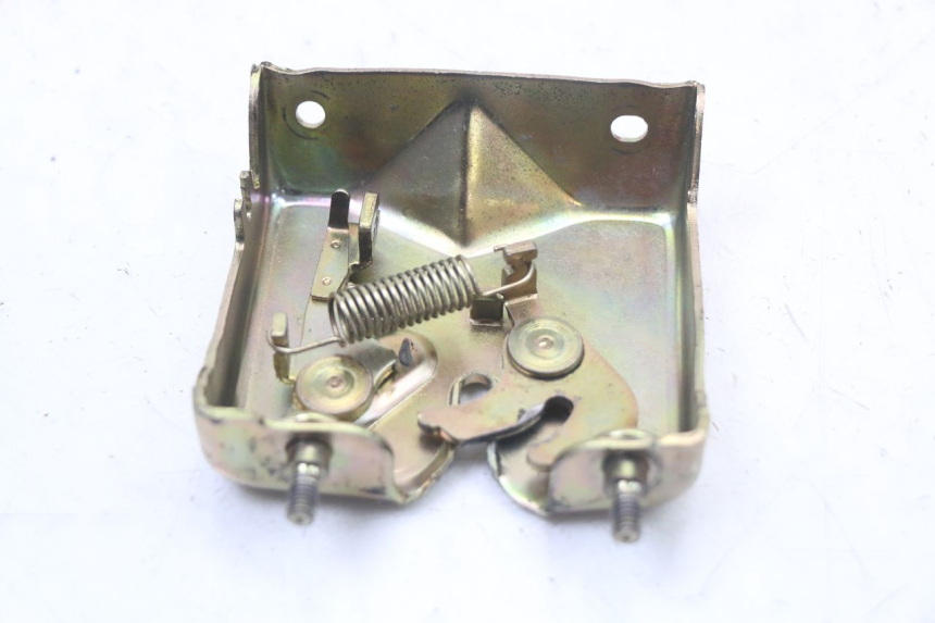 photo de SITZSCHLOSS HONDA NES AROBASE 125 (2000 - 2003) - Detailansicht des Bauteils