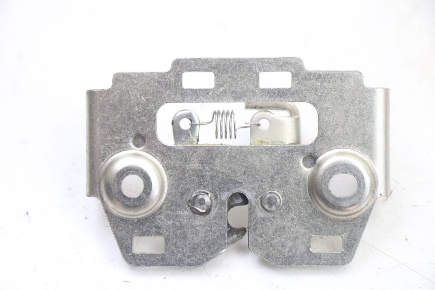 photo de SITZSCHLOSS HONDA PCX (JF57/JF64) 125 (2014 - 2018) - Zoom auf Gebrauchszustand