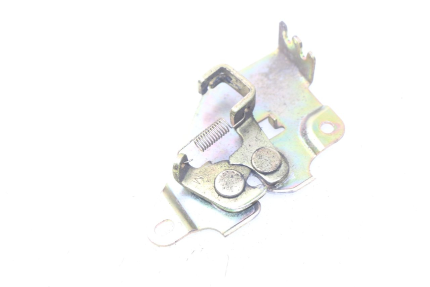 photo de SITZSCHLOSS SYM JOYMAX 250 (2013 - 2017) - Detailansicht des Bauteils