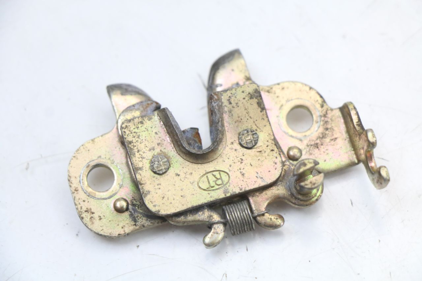 photo de SITZBANKSCHLOSS PEUGEOT KISBEE 4T 50 (2010 - 2017) - Hauptansicht