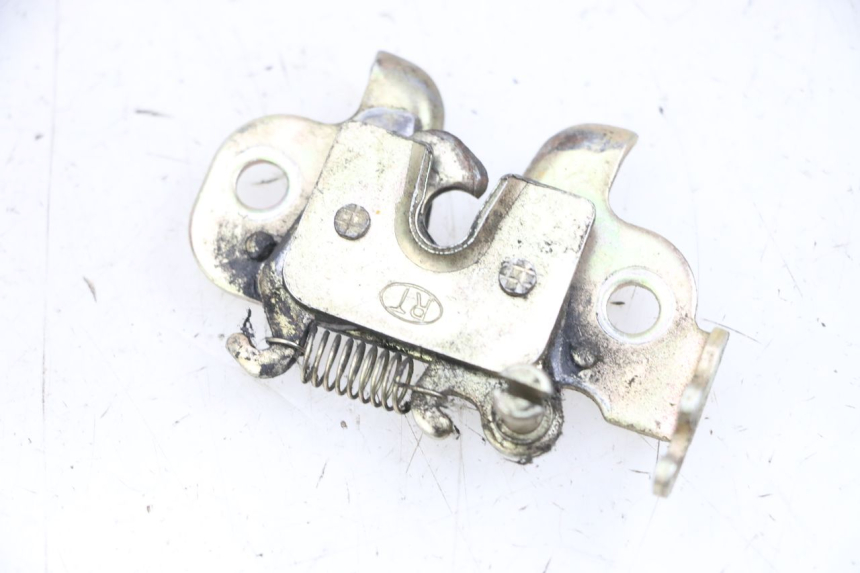 photo de SITZBANKSCHLOSS PEUGEOT KISBEE 4T 50 (2010 - 2017) - Hauptansicht