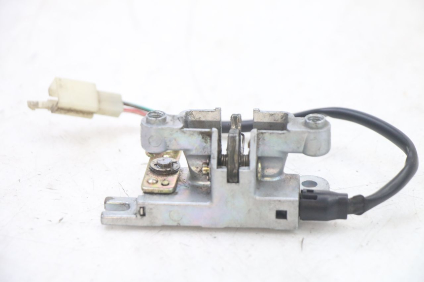 photo de SITZSCHLOSS KYMCO GRAND DINK 125 (2008 - 2014) - Detailansicht des Bauteils