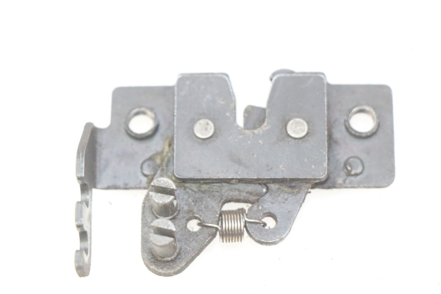 photo de SITZBANKSCHLOSS PIAGGIO MP3 LT 300 (2010 - 2016) - Hauptansicht