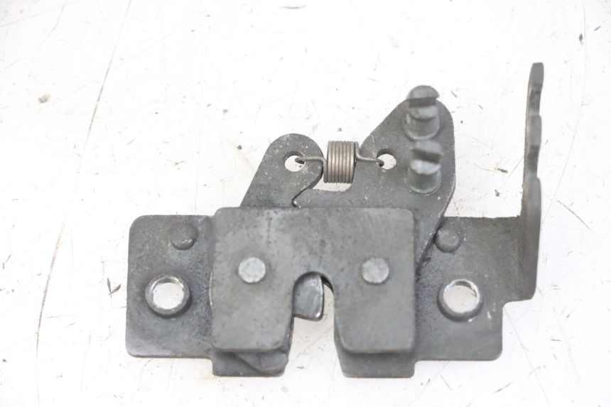 photo de SITZBANKSCHLOSS PIAGGIO MP3 LT 400 (2007 - 2012) - Hauptansicht