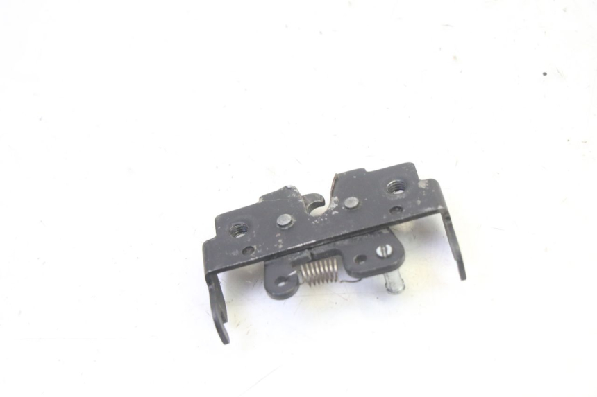 photo de SITZBANKSCHLOSS PIAGGIO MP3 125 (2006 - 2014) - Alternative Perspektive