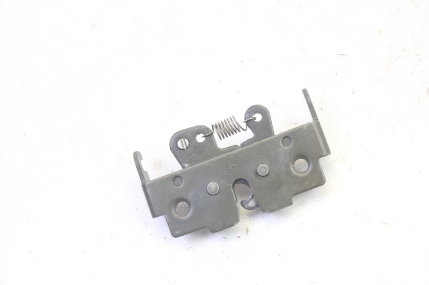 photo de SITZSCHLOSS PIAGGIO MP3 RL 250 (2006 - 2010) - Zoom auf Gebrauchszustand