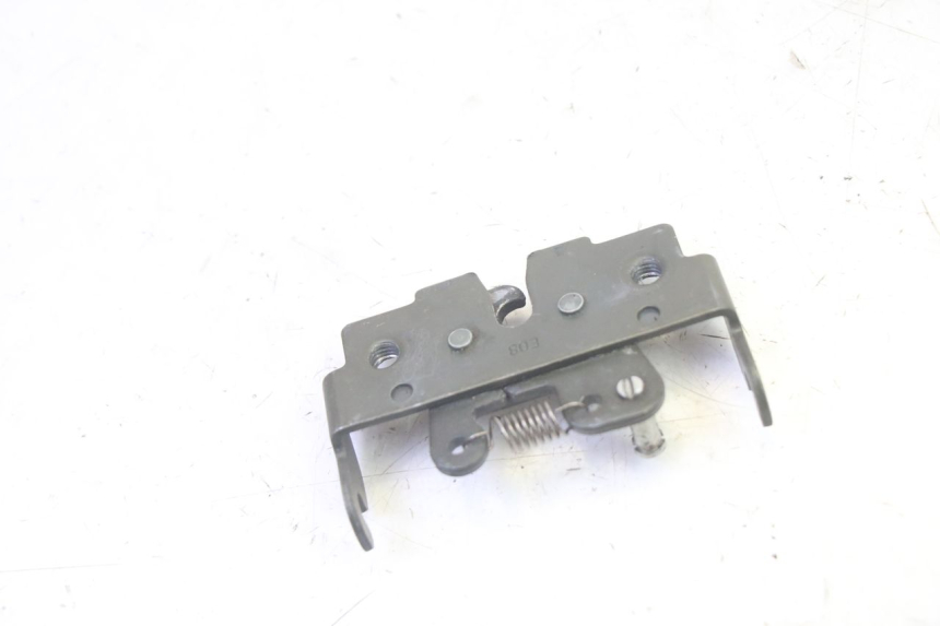 photo de SITZSCHLOSS PIAGGIO MP3 RL 250 (2006 - 2010) - Alternative Perspektive