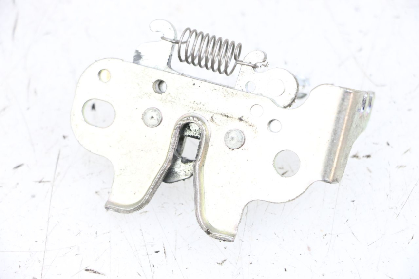 photo de SITZSCHLOSS YAMAHA NEO'S CORE 1 (2022 - 2026) - Detailansicht des Bauteils