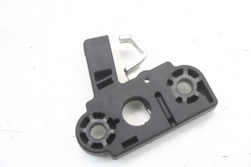 photo de SITZSCHLOSS MOTO GUZZI NORGE 8V GT 1200 (2011 - 2016) - Detailansicht des Bauteils