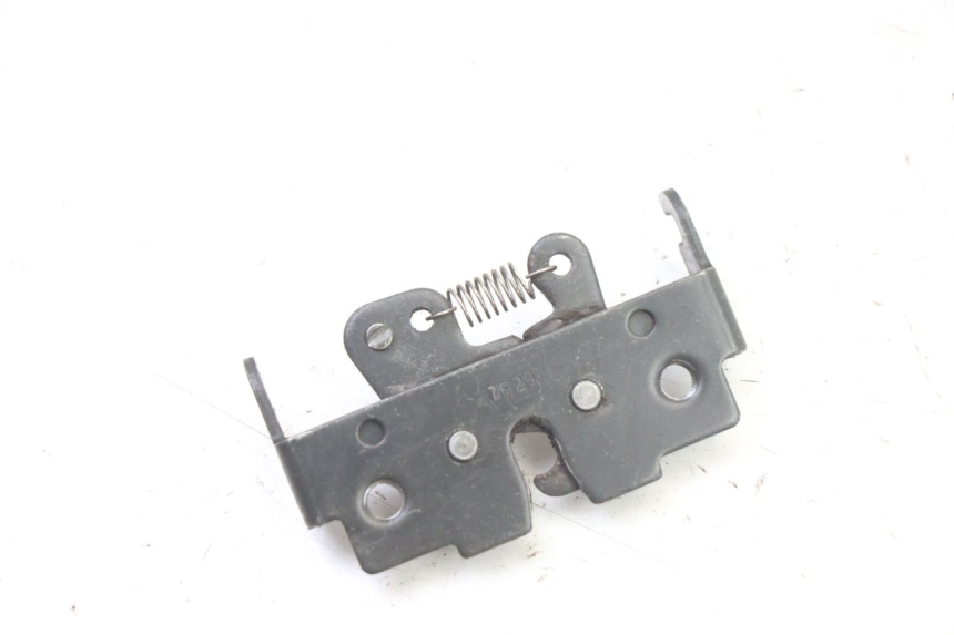 photo de SITZSCHLOSS PIAGGIO NRG POWER PUREJET 50 (2018 - 2021) - Zoom auf Gebrauchszustand