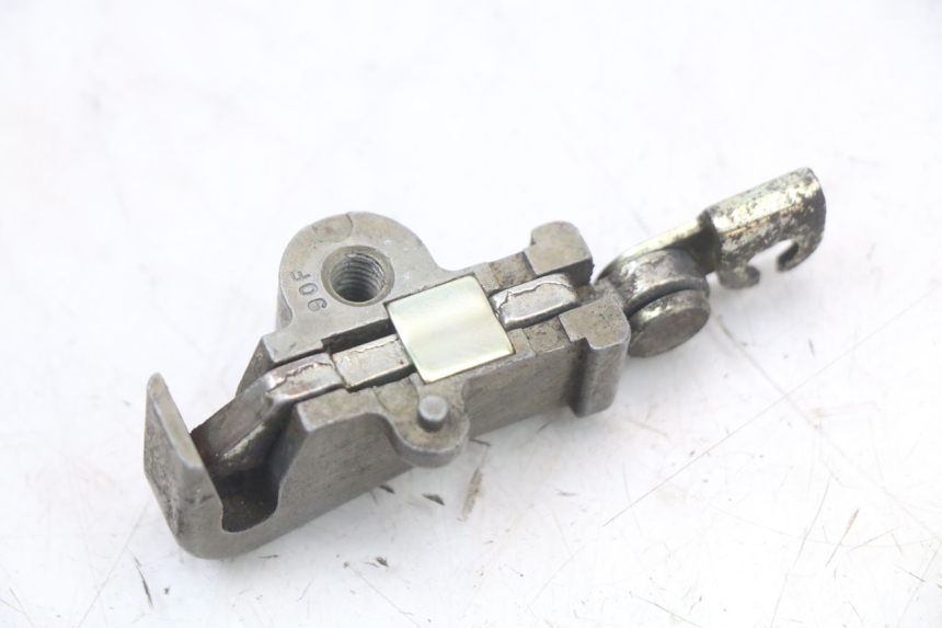 photo de SITZBANKSCHLOSS HONDA NTV DEAUVILLE 650 (1998 - 2001) - Zoom auf Gebrauchszustand