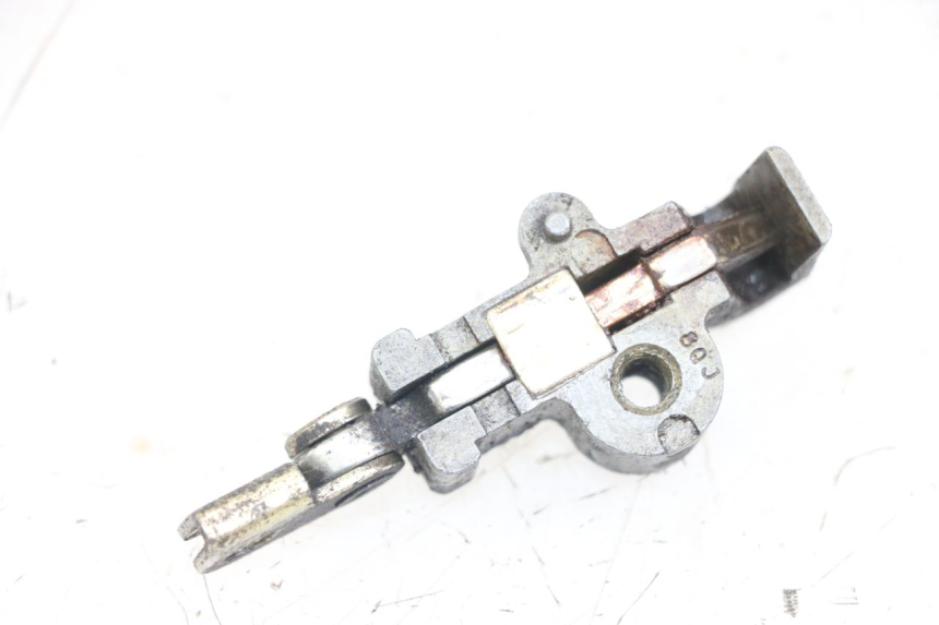 photo de SITZBANKSCHLOSS HONDA NTV DEAUVILLE 650 (1998 - 2001) - Zoom auf Gebrauchszustand