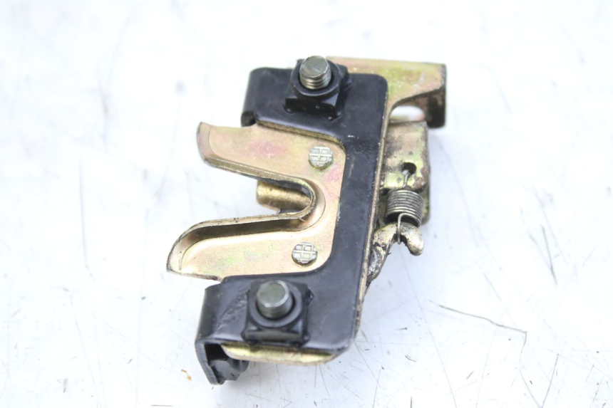 photo de SITZBANKSCHLOSS SYM ORBIT 2 4T 50 (2018 - 2022) - Detailansicht des Bauteils