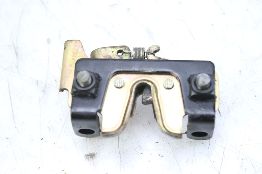 photo de SITZBANKSCHLOSS SYM ORBIT 2 4T 50 (2018 - 2022) - Zoom auf Gebrauchszustand