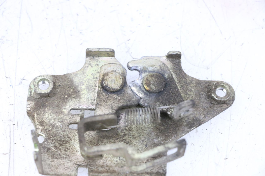 photo de SITZSCHLOSS SYM ORBIT 2 50 (2008 - 2014) - Zoom auf Gebrauchszustand