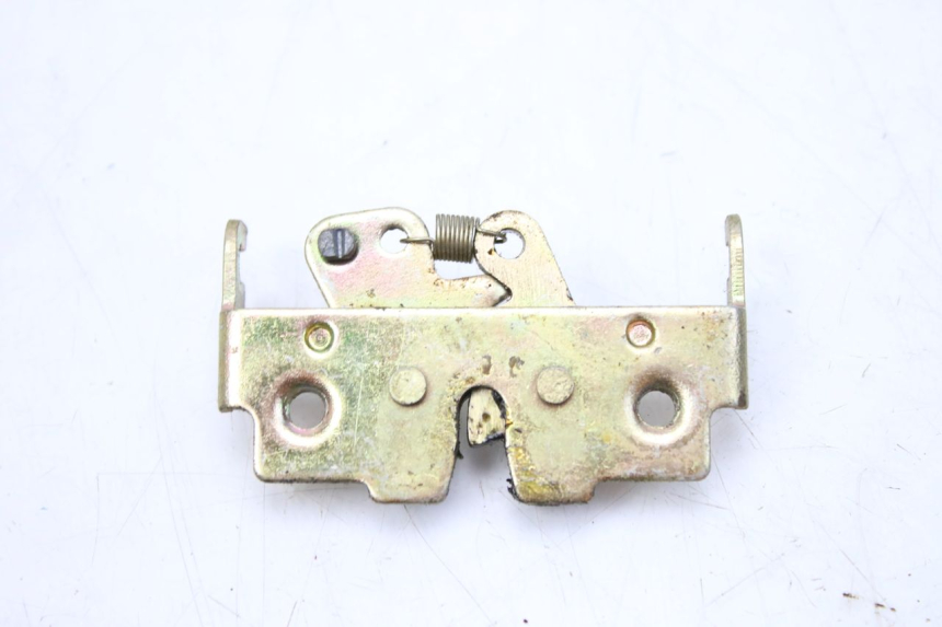 photo de SITZBANKSCHLOSS KEEWAY OUTLOOK 125 (2007 - 2013) - Zoom auf Gebrauchszustand