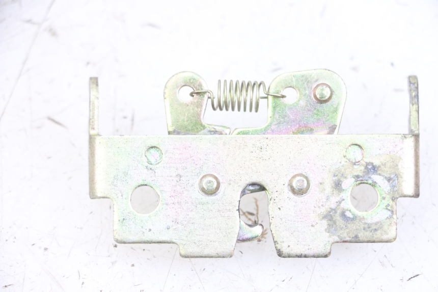 photo de SITZSCHLOSS PEUGEOT VIVACITY 125 (2010 - 2017) - Detailansicht des Bauteils