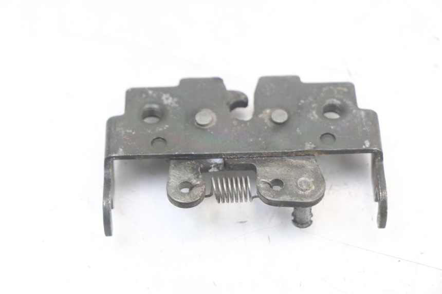 photo de SITZSCHLOSS PIAGGIO BEVERLY 125 (1998 - 2005) - Alternative Perspektive