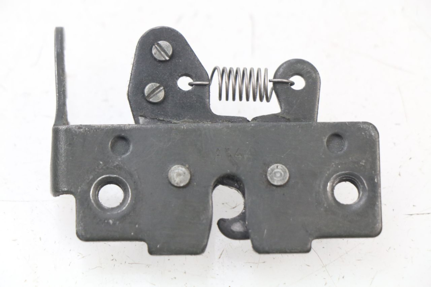 photo de SITZSCHLOSS PIAGGIO PRIMAVERA 125 (2013 - 2021) - Detailansicht des Bauteils