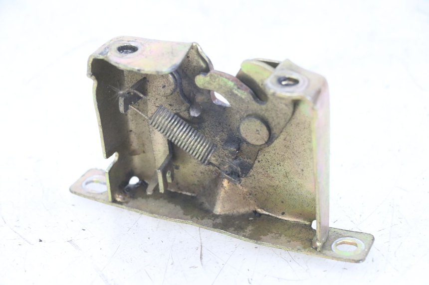 photo de SITZBANKSCHLOSS KEEWAY RY6 2T 50 (2011 - 2019) - Hauptansicht