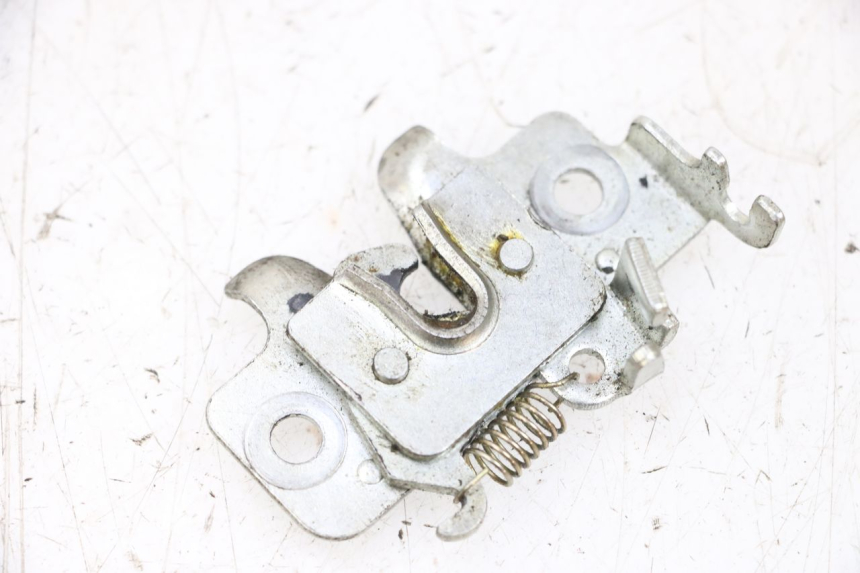 photo de SITZBANKSCHLOSS JM MOTORS SANTANA 50 (2014 - 2023) - Detailansicht des Bauteils