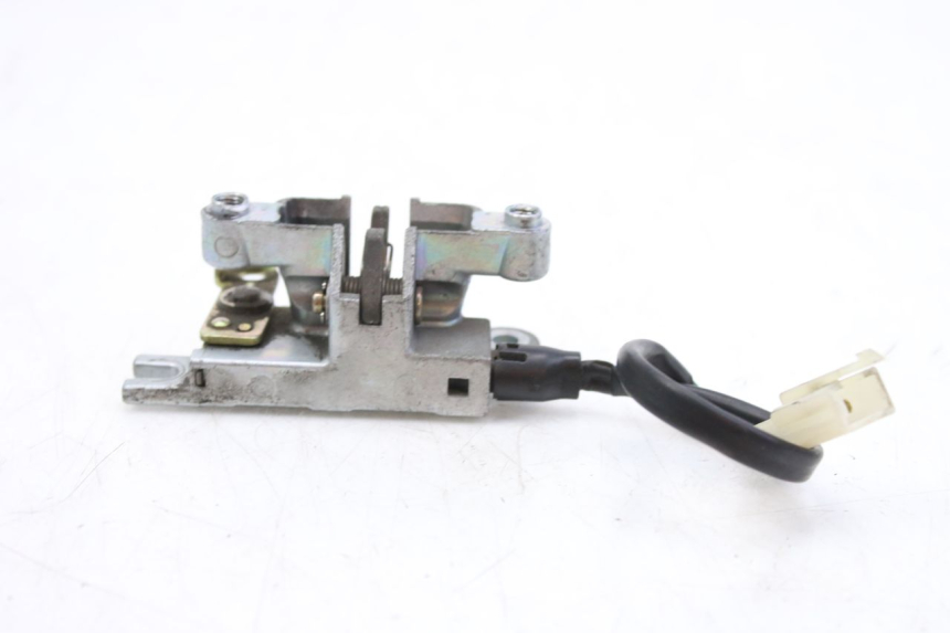 photo de SITZBANKSCHLOSS KYMCO SENTO 100 (2008 - 2013) - Zoom auf Gebrauchszustand