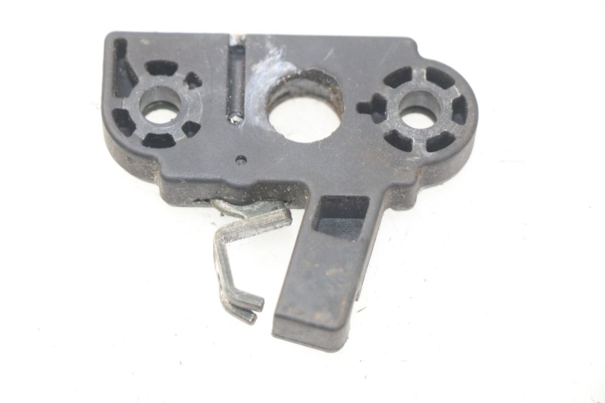 photo de SITZSCHLOSS MBK SKYLINER 125 (2004 - 2007) - Zoom auf Gebrauchszustand