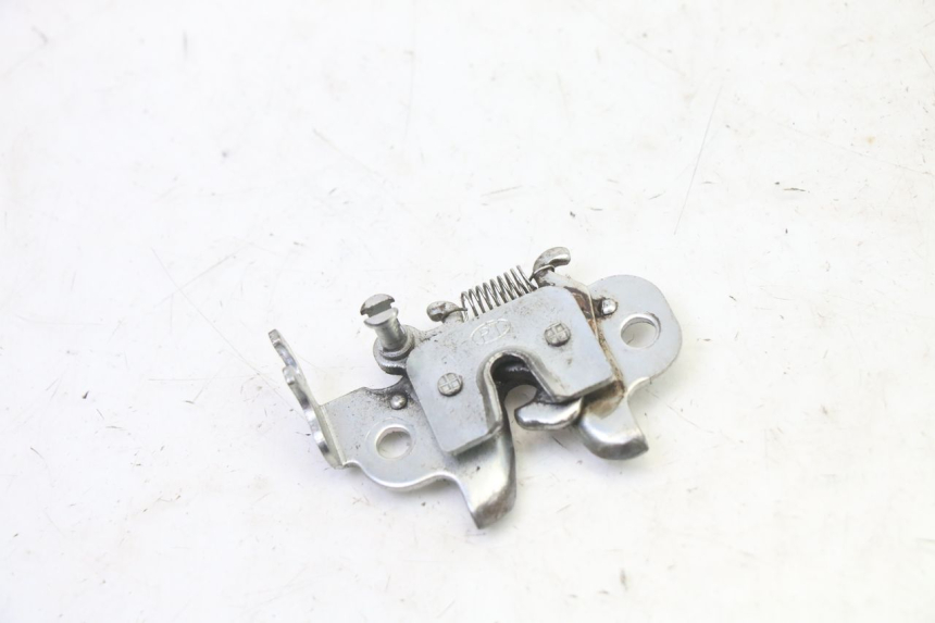 photo de SITZSCHLOSS PEUGEOT STREETZONE I 2T 50 (2018 - 2020) - Hauptansicht