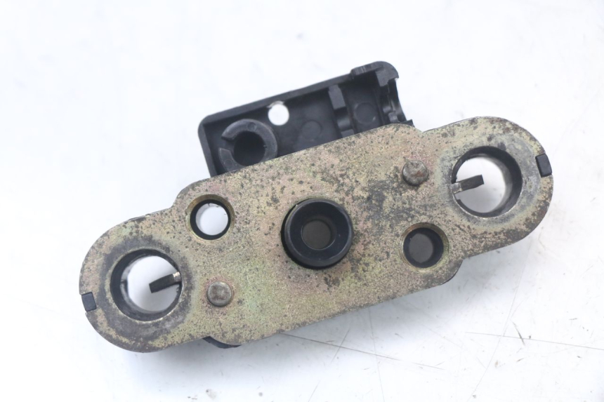 photo de SITZSCHLOSS SUZUKI GS F 500 (2004 - 2007) - Hauptansicht