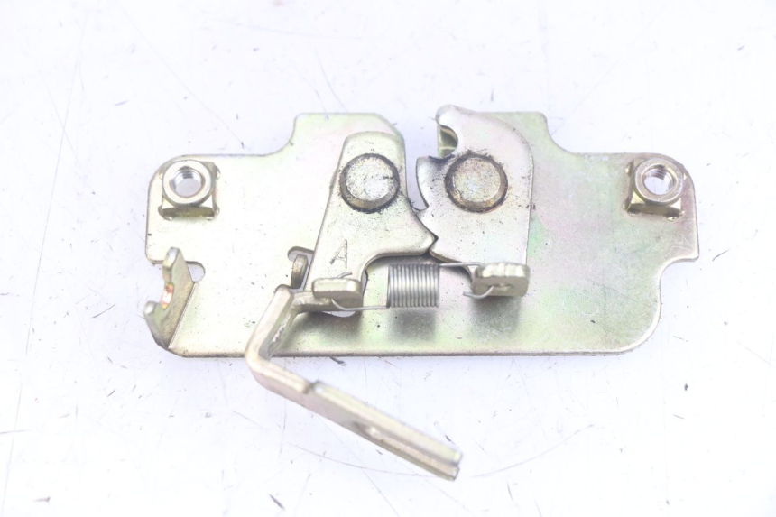 photo de SITZBANKSCHLOSS PEUGEOT TWEET 4T 50 (2018 - 2022) - Hauptansicht