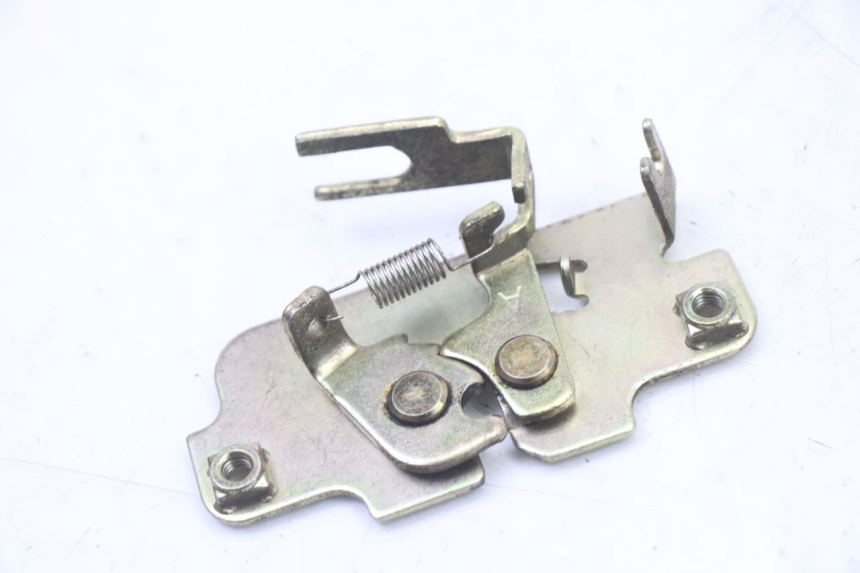 photo de SITZSCHLOSS PEUGEOT TWEET PRO CARGO 50 (2018 - 2022) - Detailansicht des Bauteils