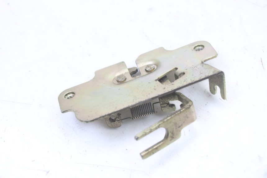 photo de SITZSCHLOSS PEUGEOT TWEET PRO CARGO 50 (2018 - 2022) - Zoom auf Gebrauchszustand