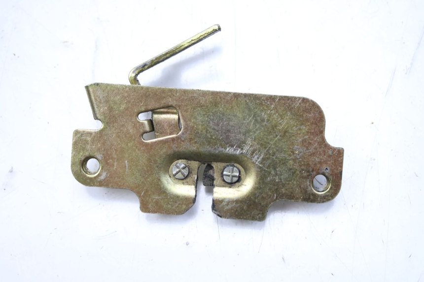 photo de SITZBANKSCHLOSS PEUGEOT TWEET 125 (2010 - 2017) - Details der Befestigungspunkte