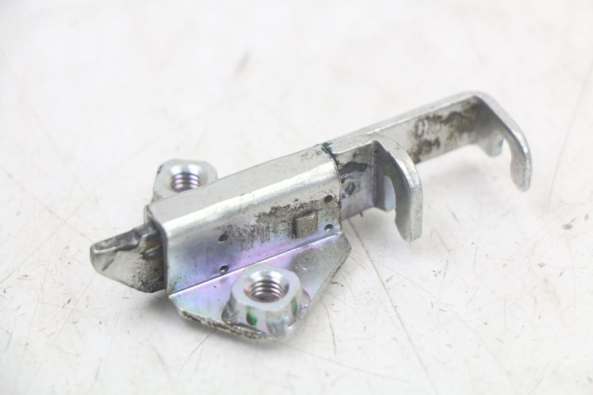 photo de SITZBANKSCHLOSS KAWASAKI VERSYS ABS 650 (2015 - 2018) - Zoom auf Gebrauchszustand