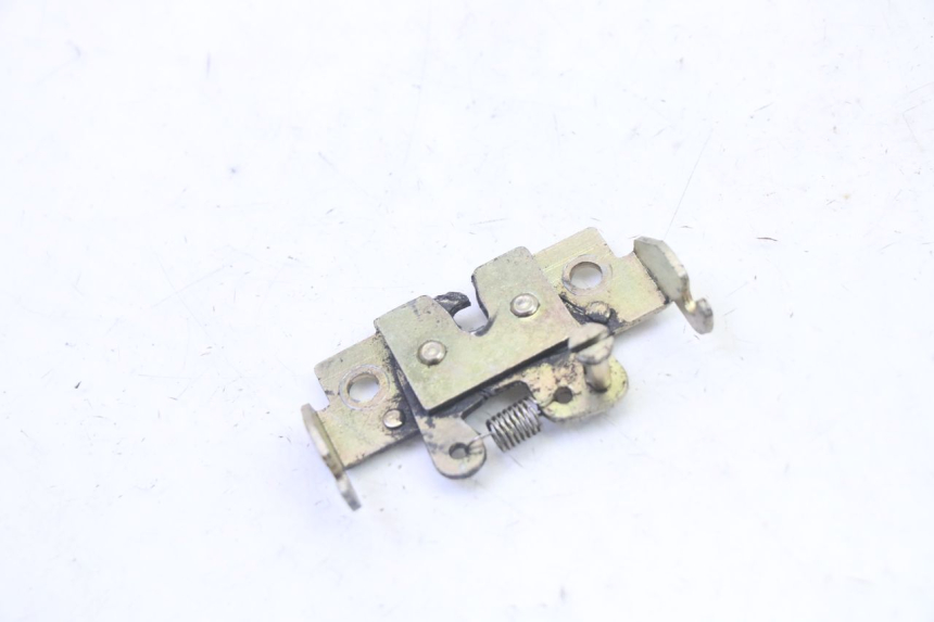 photo de SITZBANKSCHLOSS PEUGEOT VIVACITY NEW 2T 50 (2008 - 2017) - Detailansicht des Bauteils