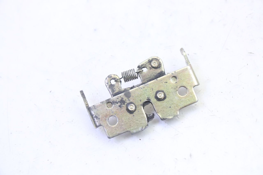 photo de SITZBANKSCHLOSS PEUGEOT VIVACITY NEW 2T 50 (2008 - 2017) - Zoom auf Gebrauchszustand