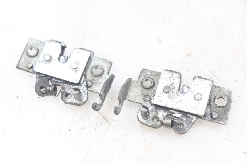 photo de SITZBANKSCHLOSS YAMAHA X-MAX XMAX 250 (2006 - 2009) - Hauptansicht