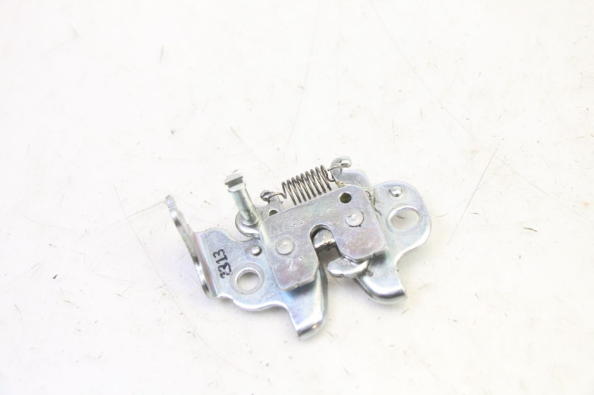 photo de SITZSCHLOSS YAMAHA XMAX X-MAX 125 (2021 - 2025) - Hauptansicht