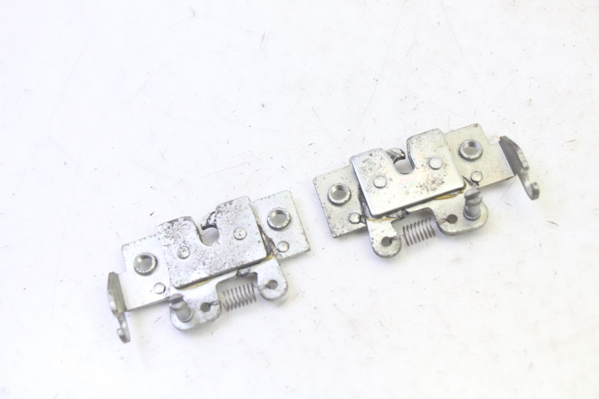 photo de SITZBANKSCHLOSS YAMAHA X-MAX XMAX 250 (2006 - 2009) - Alternative Perspektive