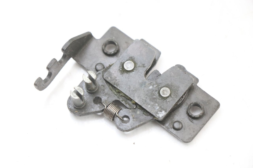 photo de SITZBANKSCHLOSS PIAGGIO XEVO - X EVO 125 (2007 - 2017) - Detailansicht des Bauteils