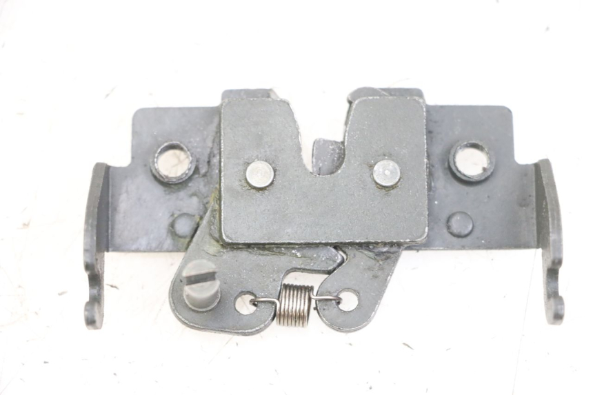 photo de SITZBANKSCHLOSS PIAGGIO XEVO - X EVO 125 (2007 - 2017) - Hauptansicht