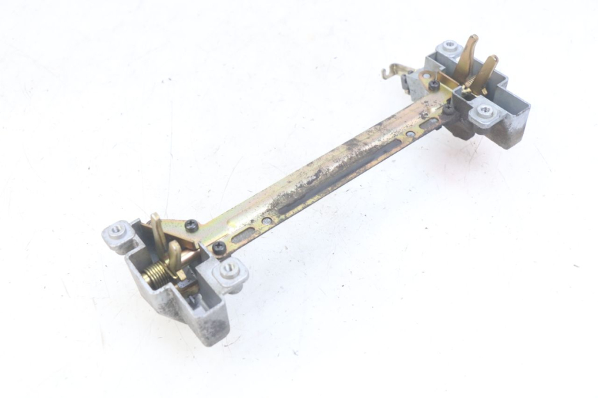 photo de SITZBANKSCHLOSS YAMAHA YP MAJESTY 400 (2004 - 2008) - Alternative Perspektive