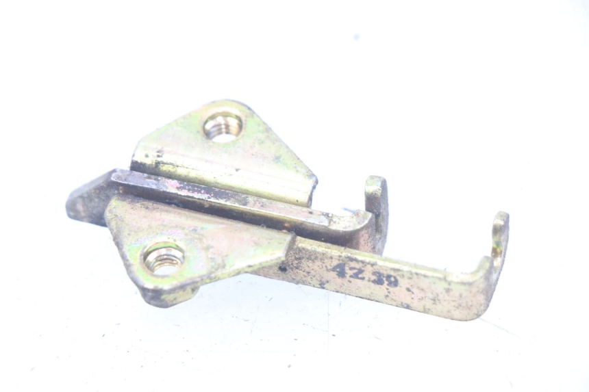 photo de SITZBANKSCHLOSS KAWASAKI Z S 750 (2003 - 2006) - Zoom auf Gebrauchszustand