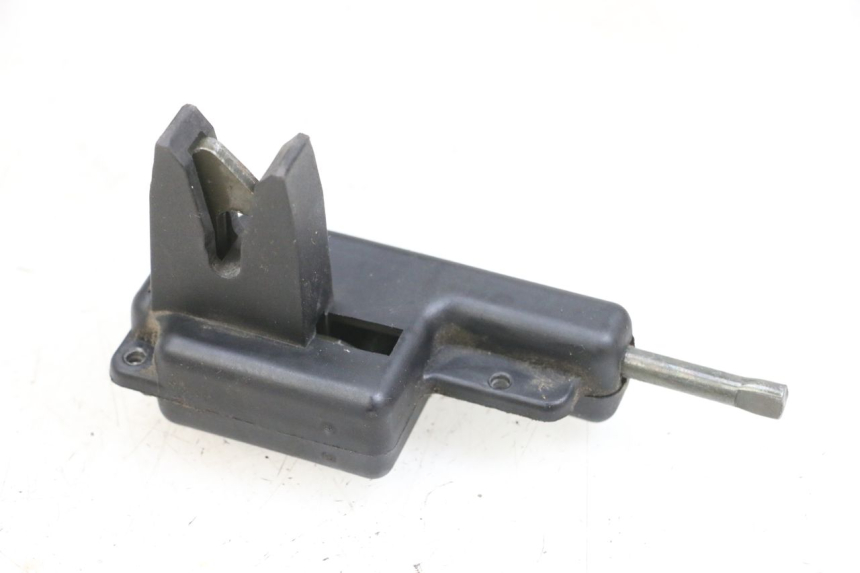 photo de SITZBANKSCHLOSS PIAGGIO ZIP 4T 50 (2018 - 2020) - Alternative Perspektive