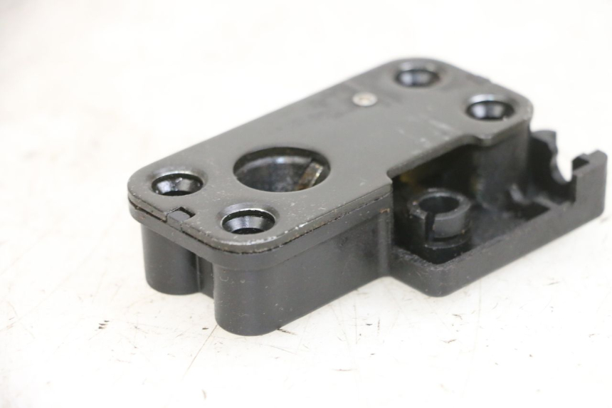 photo de SITZSCHLOSS KAWASAKI ZR 7 750 (1999 - 2004) - Detailansicht des Bauteils