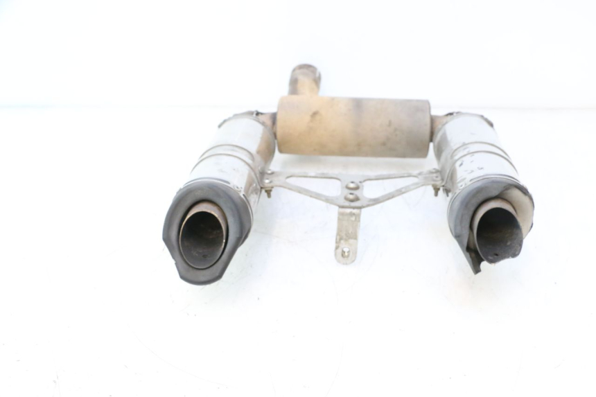 photo de SCHALLDÄMPFER SUZUKI GSR 600 (2005 - 2012) - Oberflächenzustand und Material